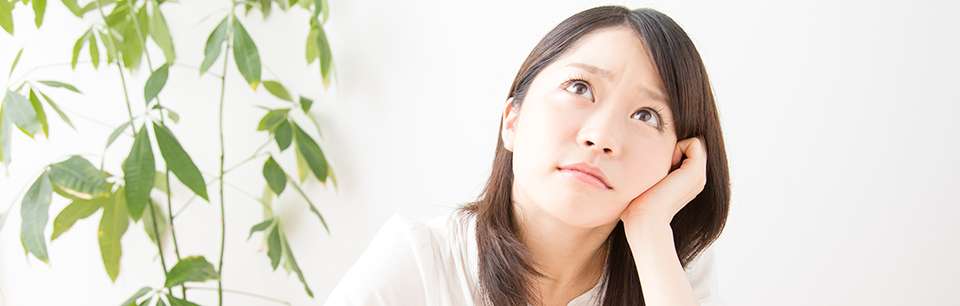 歯周病に悩む女性